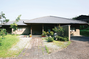 天橋立 観光  与謝野町立江山（こうざん）文庫