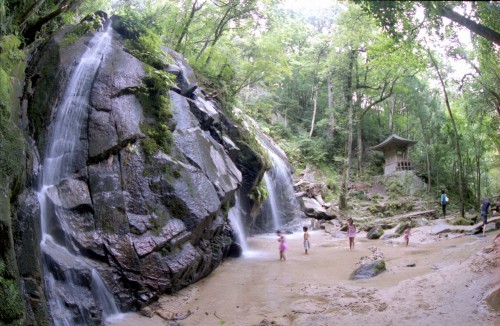 丹後天橋立の人気キーワード 天橋立にある名瀑、金引の滝